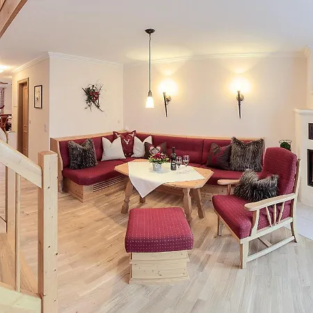 Mayer Apartment