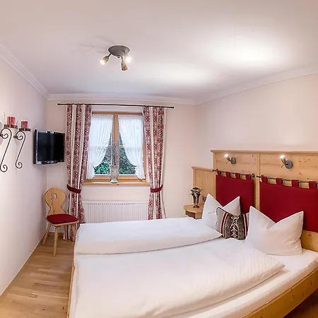 Apartment Mayer