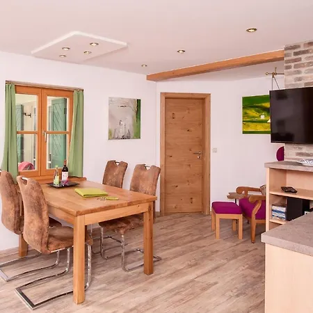 Mayer Inkl. Chiemgaukarte Apartment Ruhpolding